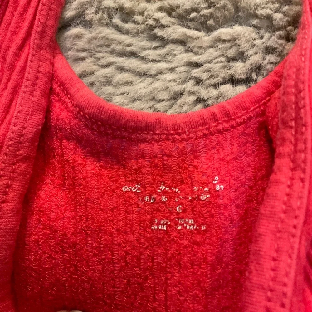 Out From Under Ribbed Tank‎ Size Large Salmon Color Womens - Picture 2 of 5